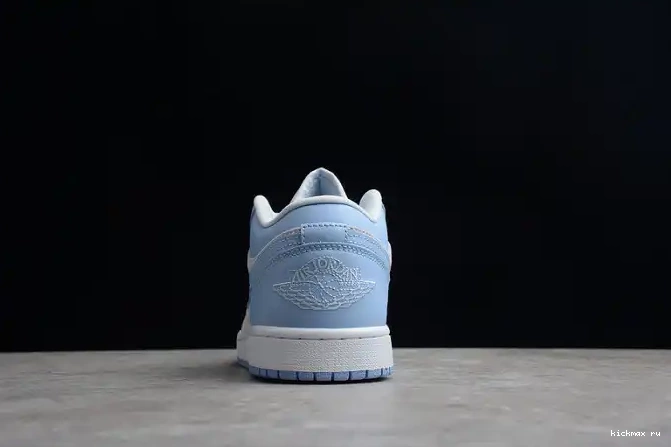 Rep MAX 1 DC0774-050 Blue Low (W) Jordan University 0415